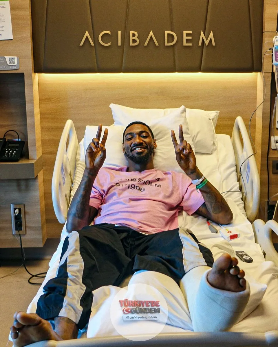 Beşiktaş GAİN, Fenerbahçe Beko maçında sakatlanan Jonah Mathews'un ameliyat edildiğini duyurdu.
