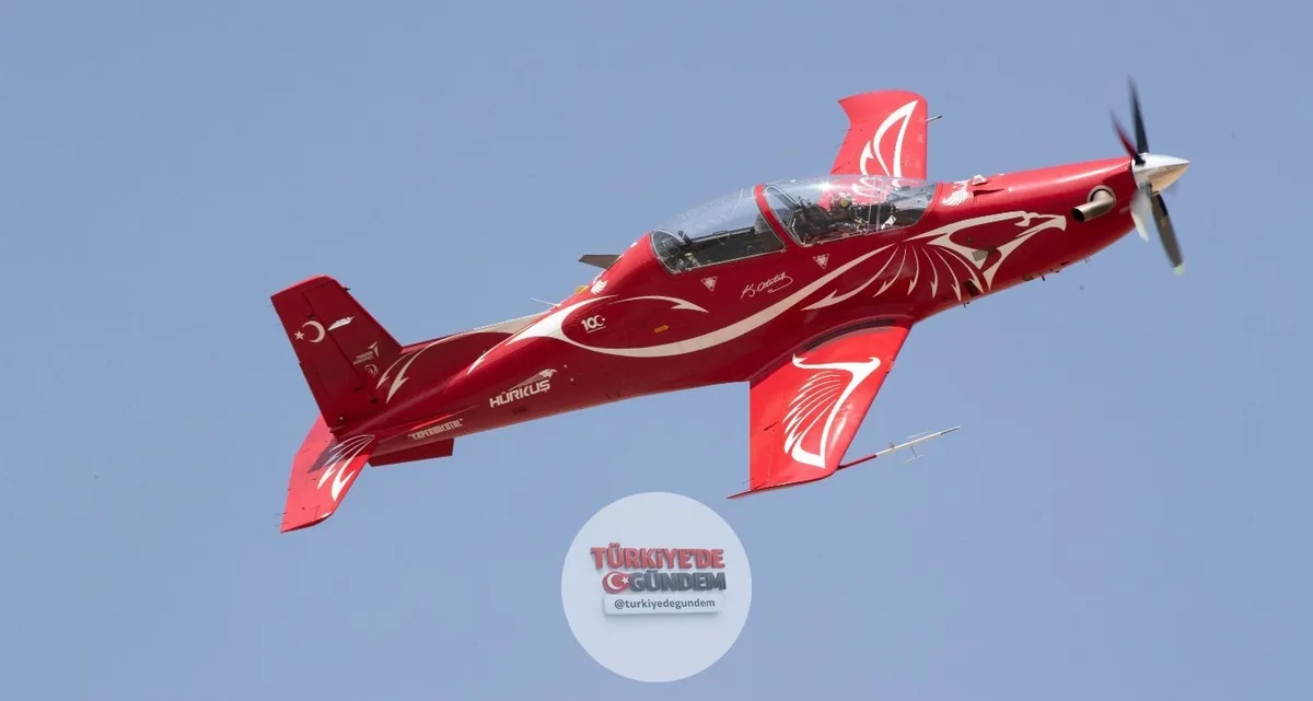 Milli Savunma Bakanlığı: Temel eğitim uçağımız HÜRKUŞ ile ilk yerli genel maksat helikopterimiz GÖKBEY'in bu yıl envantere alınması planlanıyor.