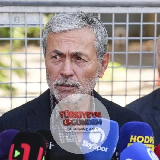 Rıdvan Dilmen: Ben de büyük bir şok içerisindeyim. Saat 13.00'e kadar Aykut Kocaman'ın teknik direktör olacağını biliyordum. Saat 13.00'ten sonra ne değiştiğini bilmiyorum.