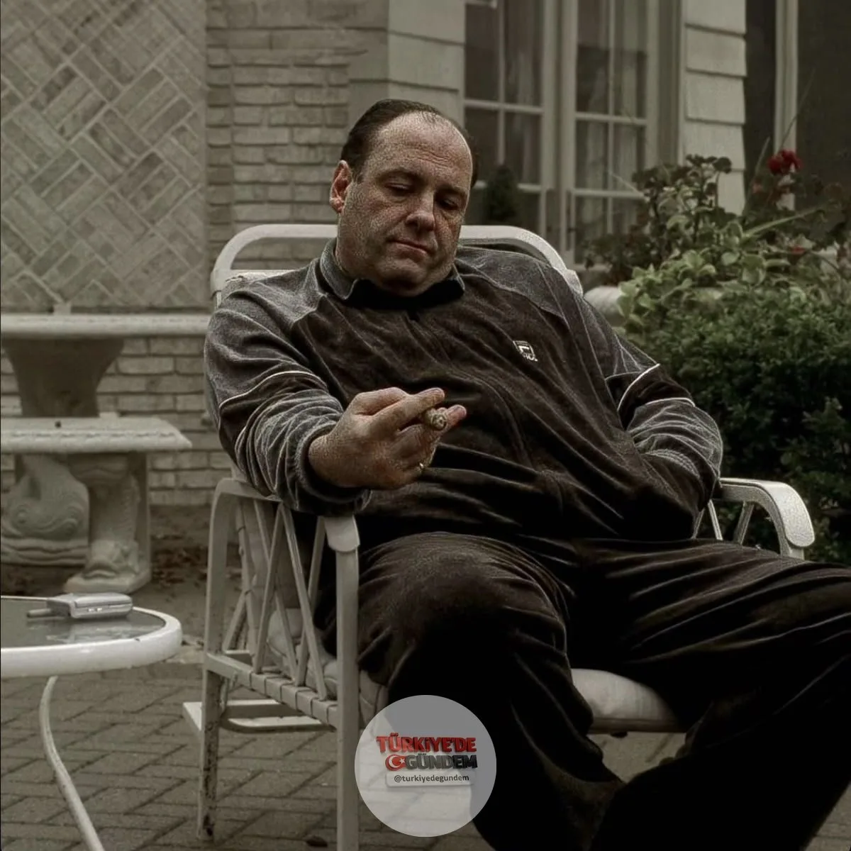 Tony Soprano rolüyle hafızalara kazınan James Gandolfini, aramızdan ayrılalı bugün tam 13 yıl oldu.