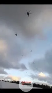 SON DAKİKA: Onlarca Rus Mi-serisi saldırı helikopteri, bölge genelinde büyük hava saldırıları düzenlemek üzere Batı Ukrayna'ya doğru ilerliyor.