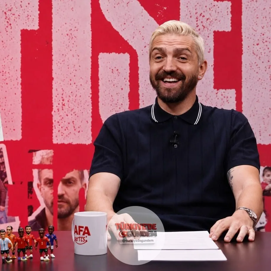 Caner Erkin: (Almiron'un kırmızı kartı hakkında) "Ben olsam ağzımı yaya yaya küfrederdim. En azından kırmızı kart görmezdim." (Gülerek)