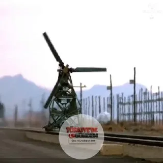 Bell'in katlanabilir rotor sistemi, helikopter pervanelerinin uçuş sırasında katlanıp açılmasına olanak tanıyor. Bu teknoloji, hava aracının boyutunu küçülterek özellikle askeri görevlerde nakliye ve depolamayı kolaylaştırıyor. Gerçek uçuş koşulların