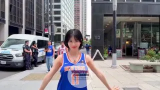 Güney Koreli ünlü DJ Hwang So-hee, Knicks'in galibiyetini 'Set Me Free' akımıyla kutladı.