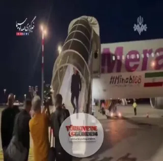 İran heyeti, Amerika Birleşik Devletleri ile yapılacak müzakereler için İsviçre'ye ulaştı.