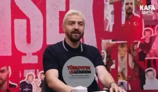 Caner Erkin: (Almiron'un kırmızı kartı hakkında) "Ben olsam ağzımı yaya yaya küfrederdim ya da hakaret ederdim. En azından kırmızı kart görmezdim."