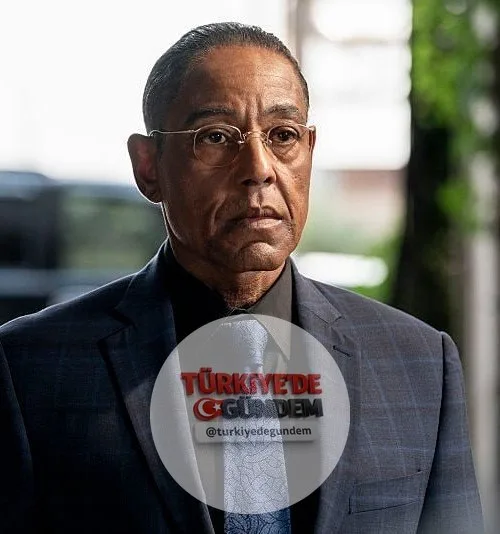 Gus Fring rolüyle tanınan Giancarlo Esposito Müslüman oldu.