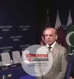 Pakistan Başbakanı Şahbaz Şerif'in yüzü, mimikleri ve terlemesi, yaşadığı endişenin boyutunu gözler önüne serdi.