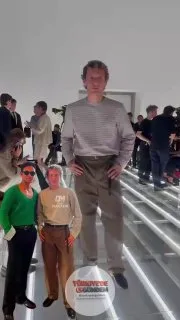 Milano Moda Haftası'na özel davetli olarak katılan Edis, Michael Jackson'ın yeğeni ve "Michael" filminde başrolü üstlenen Jaafar Jackson ile bir araya geldi.