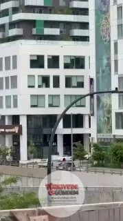 SON DAKİKA | Kanada'nın Montreal kentinde kamuflajlı bir saldırgan polise ateş açtı