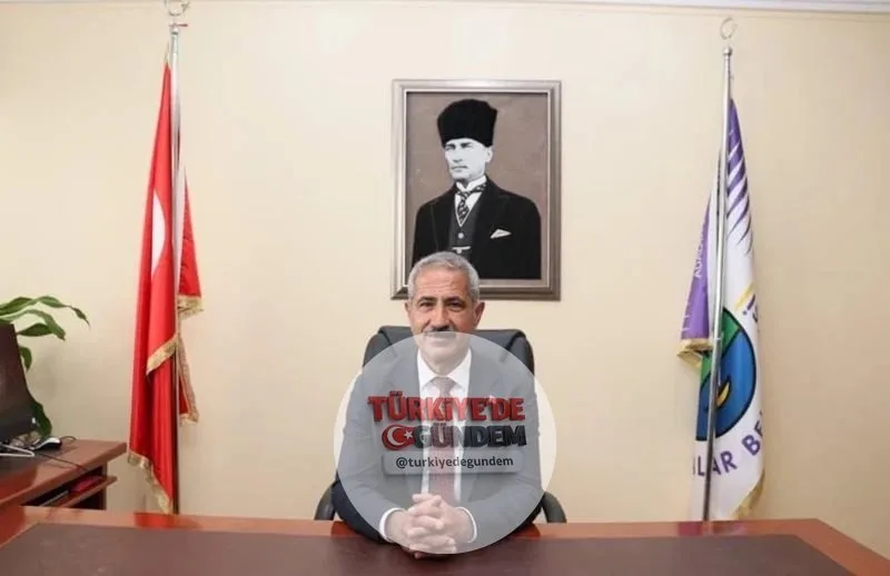 Adalar Belediyesi'ne yönelik yürütülen yolsuzluk soruşturması kapsamında, Adalar Belediye Başkanı Ali Ercan Akpolat'ın da aralarında bulunduğu 39 şüpheliden 35'i, tutuklama talebiyle mahkemeye sevk edildi.