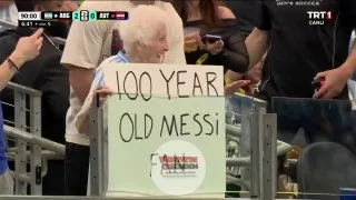 Messi'yi tribünlerden izleyen 100 yaşındaki taraftar: