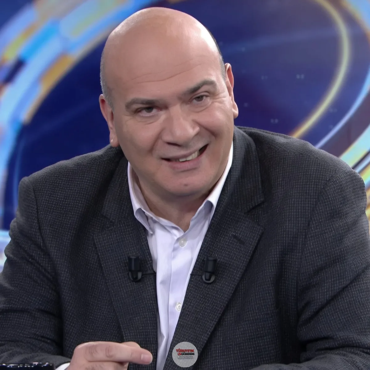 | Işık Ökte: "Sadece hisse senedi alarak milyonlarca dolarlık servet edinen ve bugün yazlıklarında, yatlarında, teknelerinde keyif çatan çok sayıda insan tanıyorum." "Kimisi Florida'da, kimisi New York'ta, kimisi ise İstanbul'da." "Ancak hayatımda, a