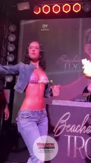 Hayranlar, Katseye grubundan Daniela'nın yürürken dans ettiği anlara büyük hayranlık duydu.
