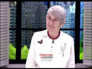 Canan Karatay: Beş kuruşa takla atan bir insansın. Hakan Ural: Evet, parayı seviyorum.