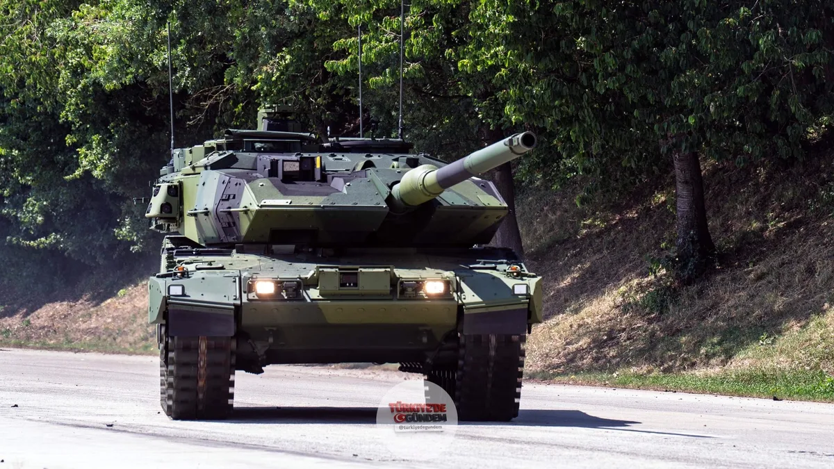 1-) 🎖️ Almanya, İsveç'in Tank Filosunu Yeniliyor: İlk Stridsvagn 123A Teslim Edildi