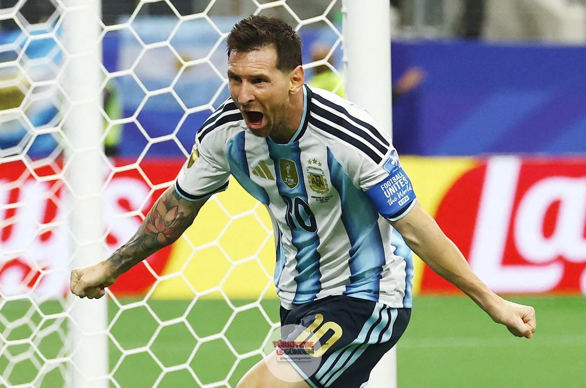 Messi, 2026 Dünya Kupası'ndaki ikinci maçında attığı iki golle toplam gol sayısını 18'e çıkararak, 2014 yılından bu yana Almanya'dan Miroslav Klose'ye ait olan Dünya Kupası gol rekorunu resmen kırdı. Peki Mbappé bu rekora ne kadar yakın? İşte rakamla