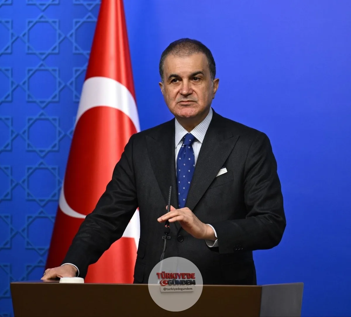 AK Parti Sözcüsü Ömer Çelik, "Terörsüz Türkiye" sürecine ilişkin yaptığı açıklamada, "Eğer 'hız' kelimesini kullanacaksak, bu kelimeyi en yoğun ve en yüksek tonda kullanan biziz. Silah bırakma şartıyla hayata geçirilecek yasal düzenleme konusunda tam