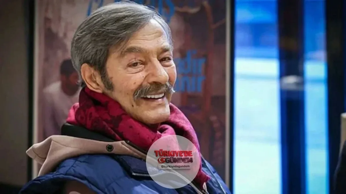 Yeşilçam'ın usta oyuncusu Kadir İnanır, 22 Mayıs'ta entübe edilmişti. Tedavisi süren İnanır'ın sağlık durumu ile ilgili açıklama geldi. Usta sanatçıya yakın kaynaklar, İnanır'ın durumunun stabil olduğunu ve şimdiye kadar tedaviye olumlu bir yanıt ver