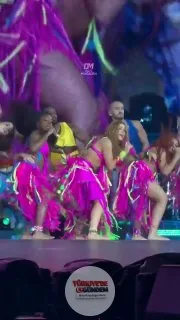 Shakira, Dallas konserinde 'Dai Dai' şarkısını seslendirdi.