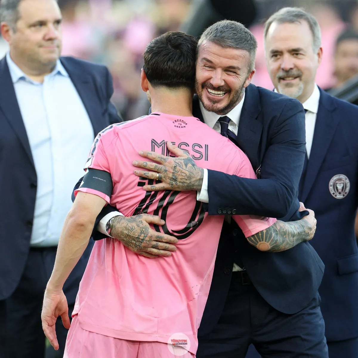 David Beckham: "Tanrı'ya şükürler olsun ki tüm zamanların en iyi oyuncusunu transfer ettim."