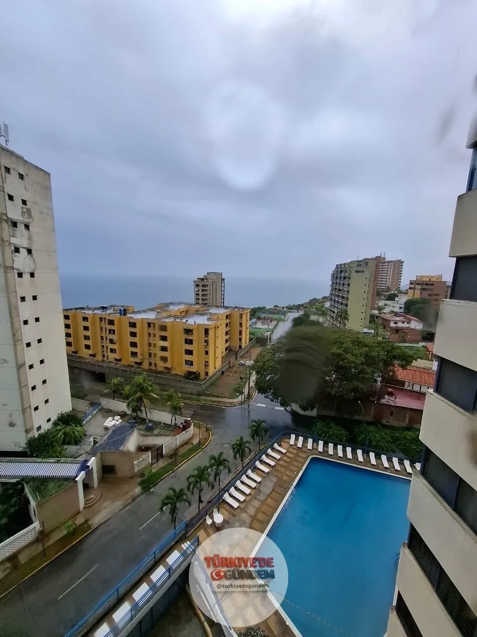 Venezuela'da bir gün arayla