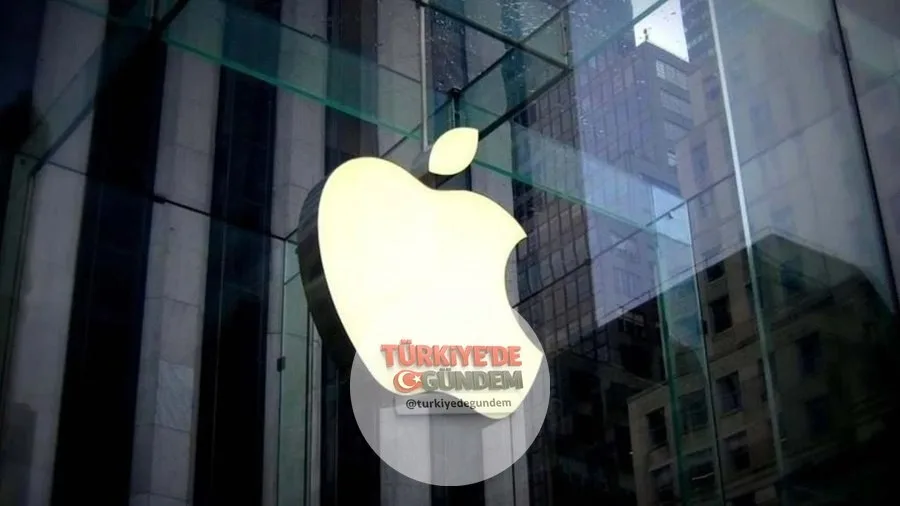 Apple ürünlerine zam geldi: Fiyatlar yüzde 30 arttı Apple ürünlerine küresel çapta zam geldi. Birçok ürününün fiyatı artarken şirketin resmi internet mağazasına da yüzde 30'a varan zamlı fiyatlar yansımaya başladı