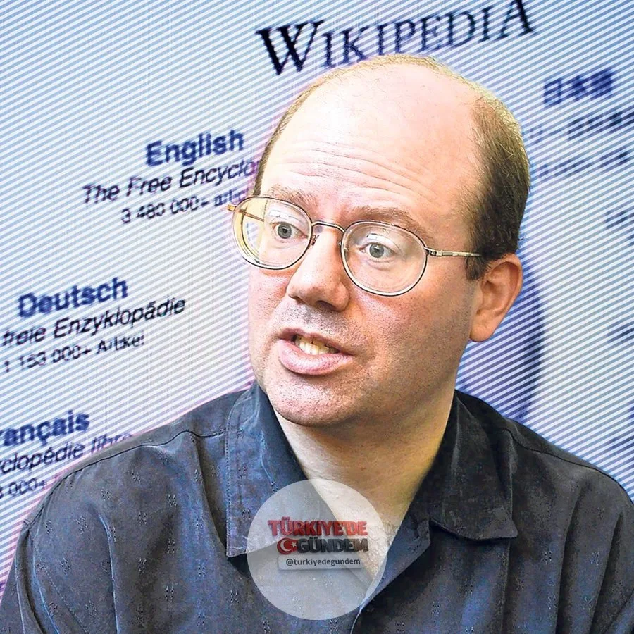 Wikipedia'nın kurucularından Larry Sanger'ın Wikipedia'da değişiklik yapması süresiz olarak yasaklandı.