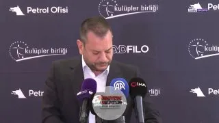 Kulüpler Birliği Vakfı ve Trabzonspor Kulübü Başkanı Ertuğrul Doğan'dan açıklamalar: "Kulüplerimiz yabancı oyuncu kuralı konusunda hassas. Şu an için herkesin memnun olmadığını söyleyebilirim. Futbol federasyonumuzun aldığı bir karar var. Saygı duyuy