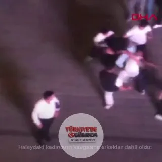 Esenyurt'ta halay çeken kadınlar arasında çıkan tartışma kısa sürede kavgaya dönüştü; erkeklerin de dahil olmasıyla meydan savaş alanına döndü. Akşam saatlerinde Esenyurt Meydanı'nda müzik eşliğinde halay çeken grup arasında henüz bilinmeyen bir nede