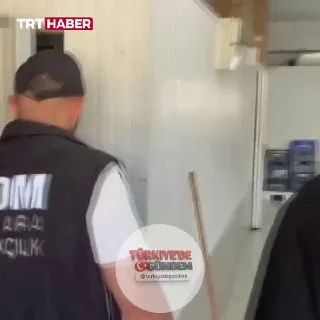 Ankara'da bir işletmede 9 ton bozuk süt ve süt ürünü ele geçirildi.