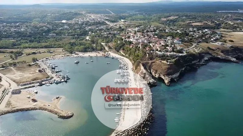 Kırklareli'nin Vize ilçesinde, olumsuz hava ve deniz koşulları nedeniyle 28 Haziran Pazar günü denize girmek yasaklandı.