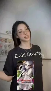 İçerik üreticisinin "Look at Me Habibi" sesiyle gerçekleştirdiği Japon anime cosplay performansı viral oldu.