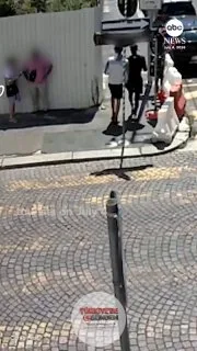 İtalya'nın Milano kentinde 4 Temmuz'da iki Amerikalı turist hırsızların saldırısına uğradı. İtalyan polisinin durumu fark ederek müdahale etmesi sonucu saldırganlardan biri yakalanırken, diğeri kaçmayı başardı.