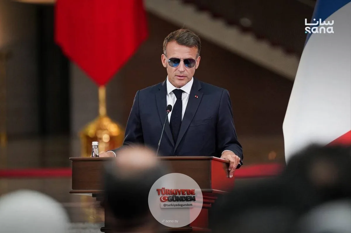 SON DAKİKA: Fransa Cumhurbaşkanı Macron: Suriye'de Fransızca eğitim veren Hristiyan okullarının yeniden açılmasını istiyoruz